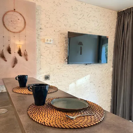 One-bedroom Les Restanques With Pool And Tennis Court *