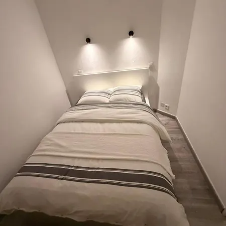 One-bedroom Les Restanques With Pool And Tennis Court * Grimaud